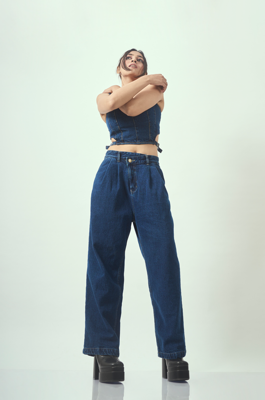 CROSSOVER BAGGY JEANS